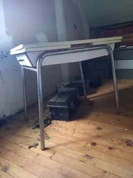 table des années 60 ....