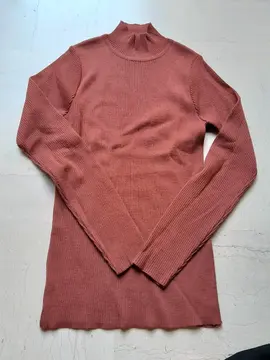 pull moulant taille M