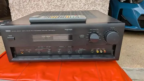 Ampli Dolby Surround Yamaha