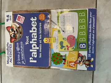 livre pour apprendre à écrire l’alphabet