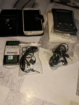 lot smartphone etc