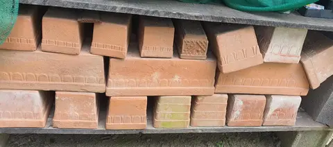 jardinières en terre cuite