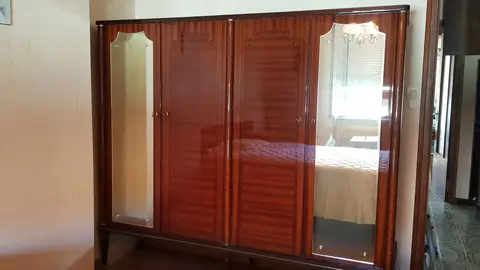 armoire de chambre