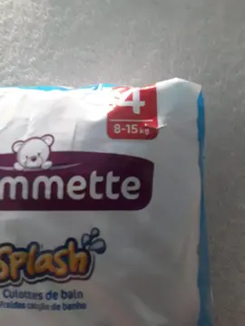 couche fille pour piscine
