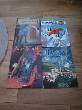 lot de 3 bes et 1 livres