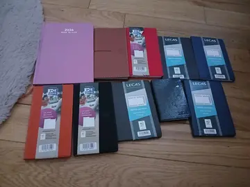lot de 10 agendas neuf