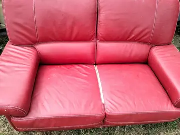 canapé cuir rouge