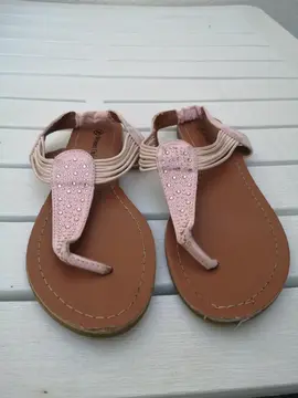 Nu pieds rose