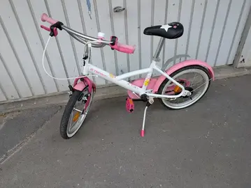 vélo enfant - à réparer (roues à plat)