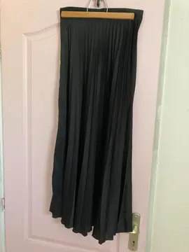 jupe longue noire plissée Zara taille XS