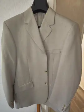 costume veste taille 56 et Pantalon 44