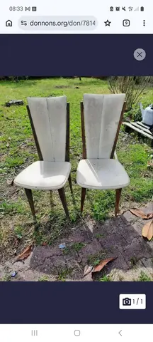 chaises