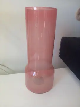 vase rose