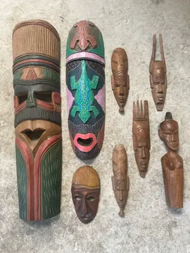 Lot de masques africains