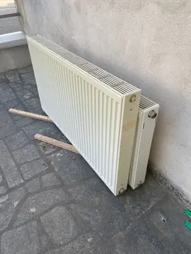 2 radiateurs aciers