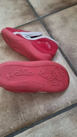 chaussons taille 25