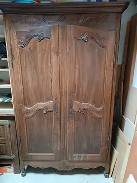 Armoire ancienne