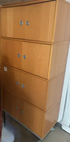 armoire à roulettes