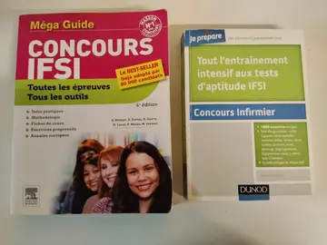 2 livres Concours Infirmiers