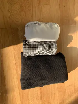 Trois vetements pour homme