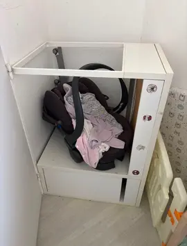 bureau IKEA à donner