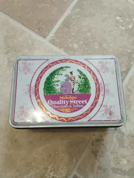 boîte métallique quality street