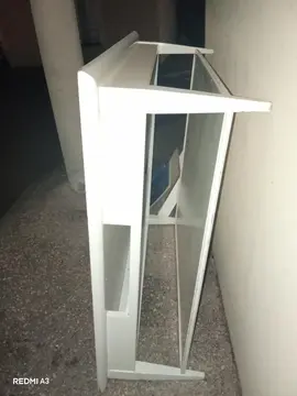 URGENT grande table carré