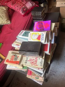 LOT LIVRES