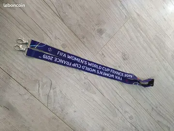 Tour de cou FIFA féminin 2019