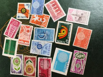 lot unique timbres Europa