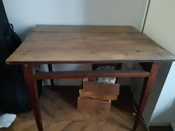 Table ancienne