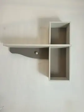 Je donne cet ensemble de meubles assortis pour chambre d’enfant / fen bois blanchi / chêne cla