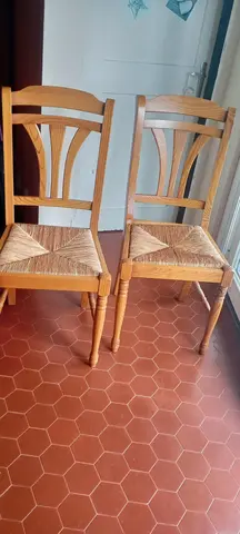 chaises