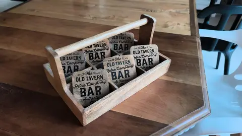 support pour 6 verres avec dessous de verre en bois