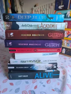 lot de livre pour adolescents