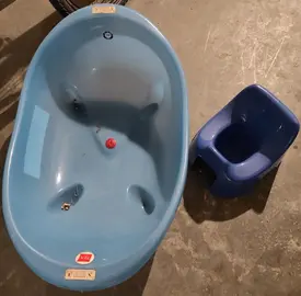 Baignoire bébé + pot