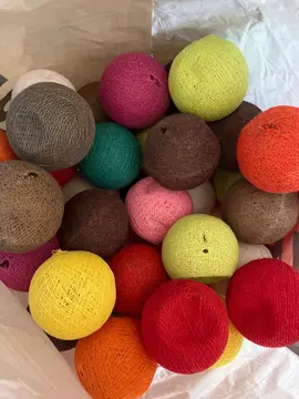 environ une quarantaine de boules
