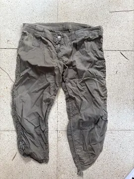 pantalon court taille S en coton