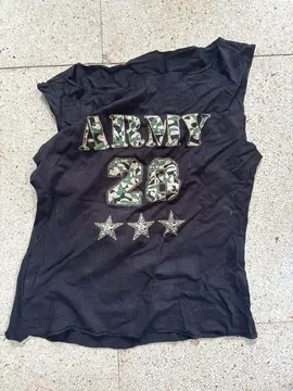 tee shirt en coton taille S