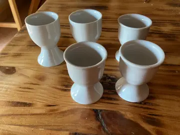 Lot de 5 coquetiers blancs