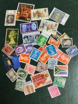 lot unique timbres GB...
