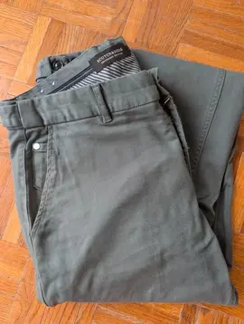 Pantalon vert foncé
