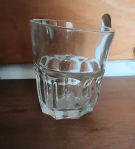 verre penché