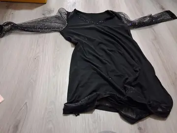 robe noir