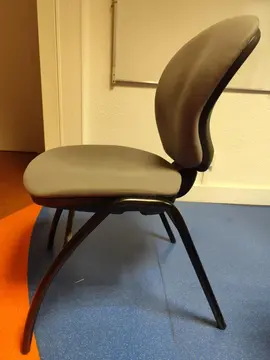 chaise confortable et stable