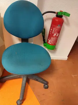 chaise à roulettes