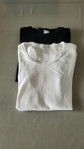 2 tee shirts 14 ans
