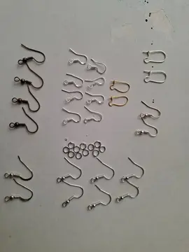 Crochets boucles d'oreilles