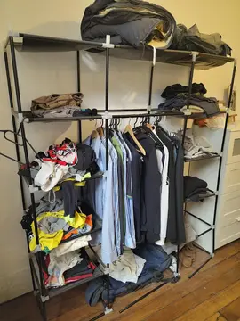 Penderie - armoire Ikea fonctionnelle