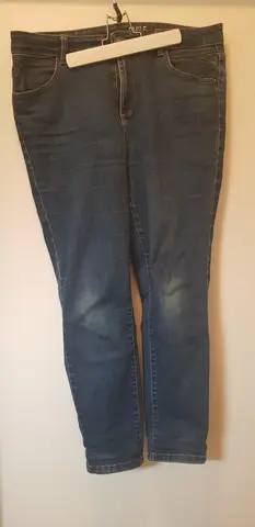 jean taille 42